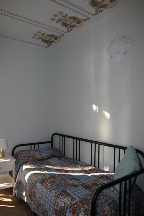 El Doorado Hotel Dorio Kültér fotó